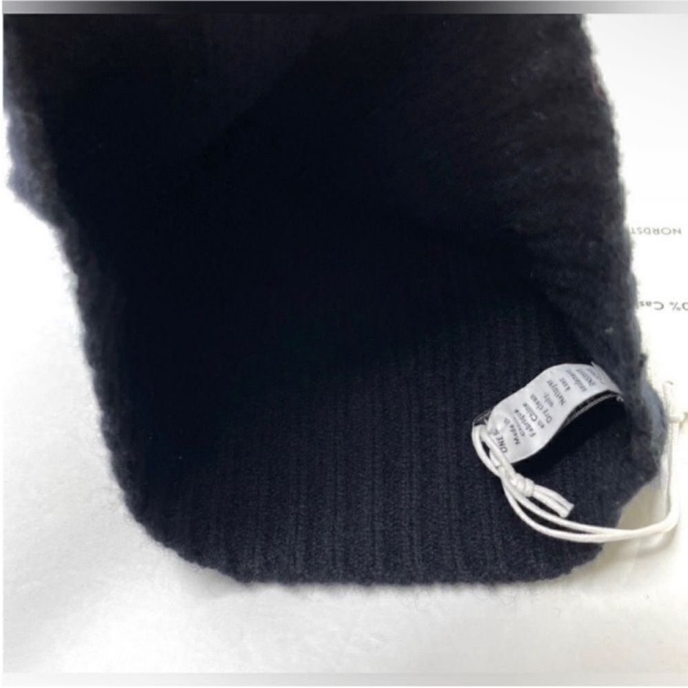 NWT Nordstrom Cashmere Beanie Black - Picture 7 of 10